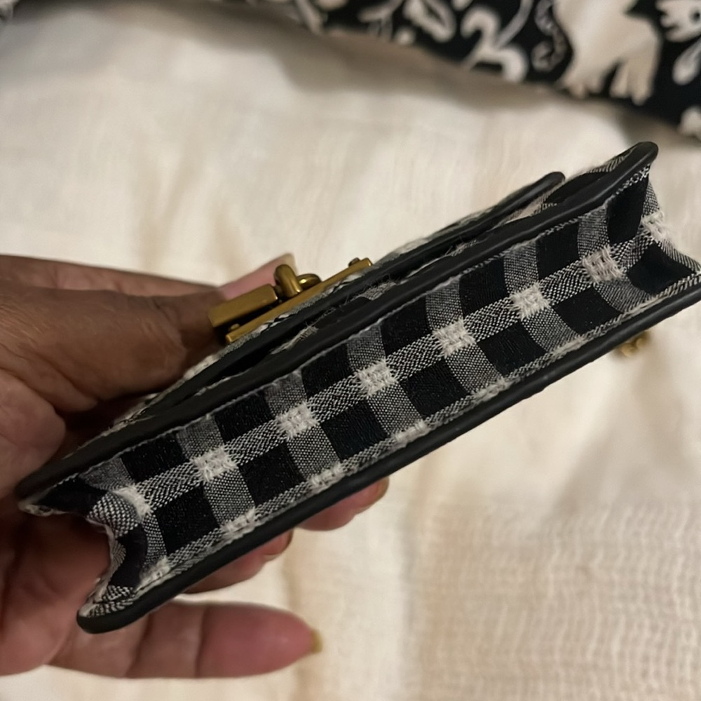 Kurt Geiger Mini Black & White Crossbody - Picture 6 of 7